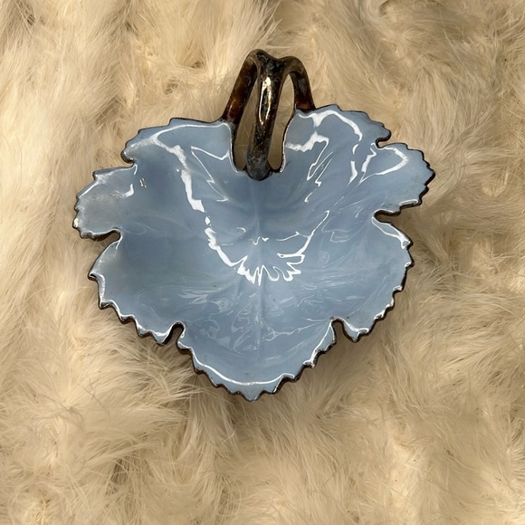 Baby blue Antique Trinket Vintage Ceramic Maple Leaf Jewelry Dish Plate Holder - Picture 13 of 16